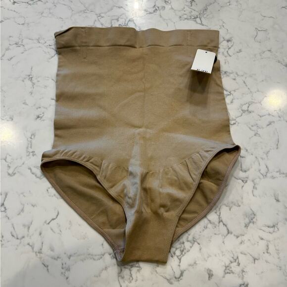 NWT Empetua Everyday Comfort High Waisted Shaper Panty Nude Size XL/XXL - Picture 1 of 4